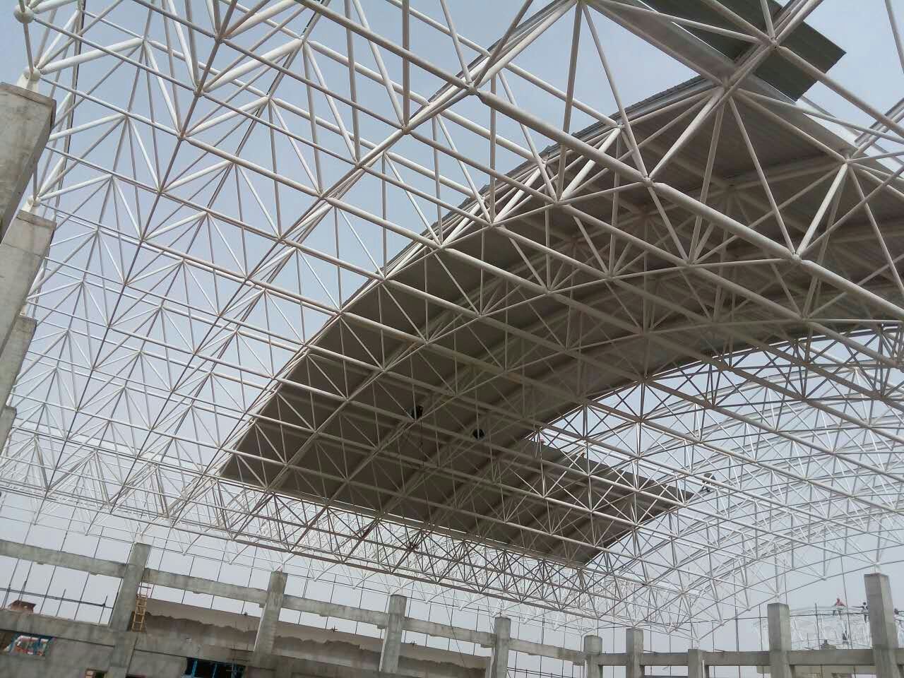 宜宾青岛一汽网架